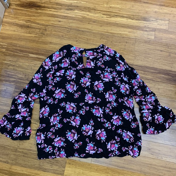 Lane Bryant Floral Bell Sleeve Keyhole Blouse Top Plus Size‎ 20 Black Purple - Picture 4 of 8